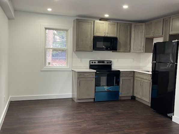 14 Old Tote Rd #4
