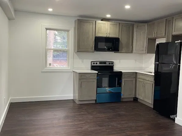 14 Old Tote Rd #4, Orleans, MA 02653