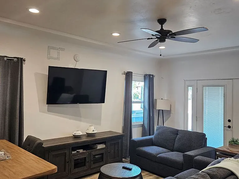 540 Orange Ave — Photo 14