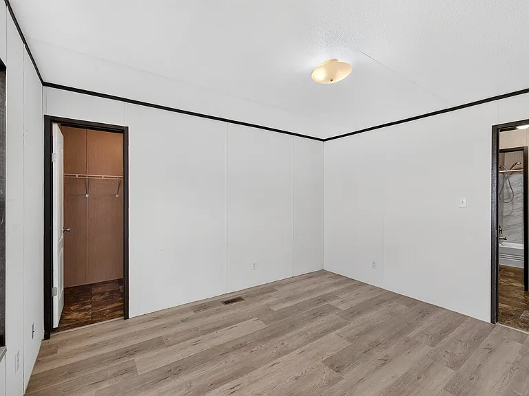 1341 Flying L Ln #14 — Photo 8