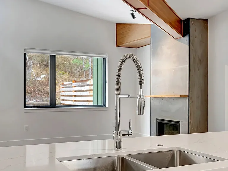 1250 Basecamp Dr #C — Photo 7