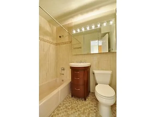 Sold by Corcoran | media 15