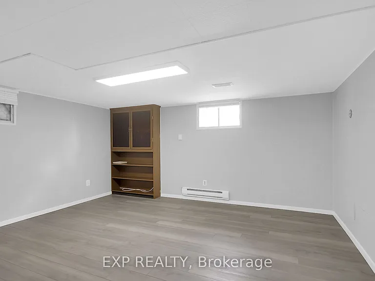 2247 Miramichi St — Photo 29