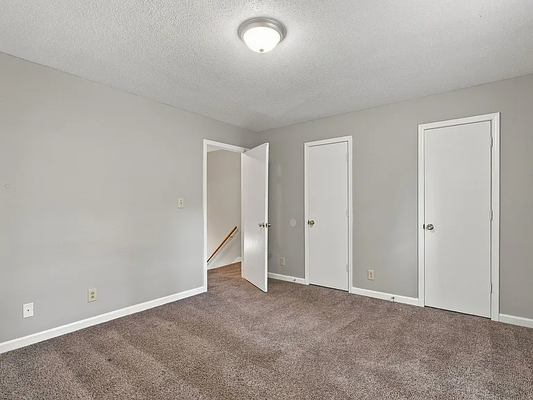 Tower Dr - 3264 — Photo 17