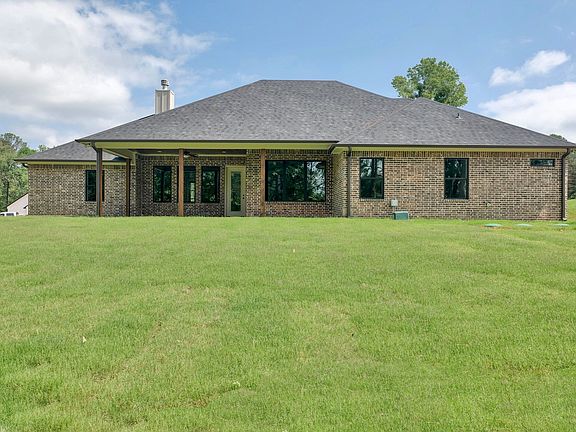 5th image of 2324 County Road 431