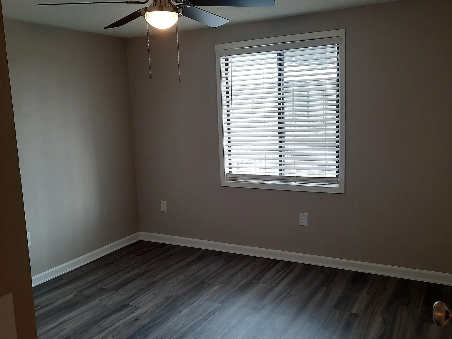 Ridgewood Apartments — Photo 2