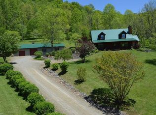 962 Asbury Rd, Waynesville, NC 28785