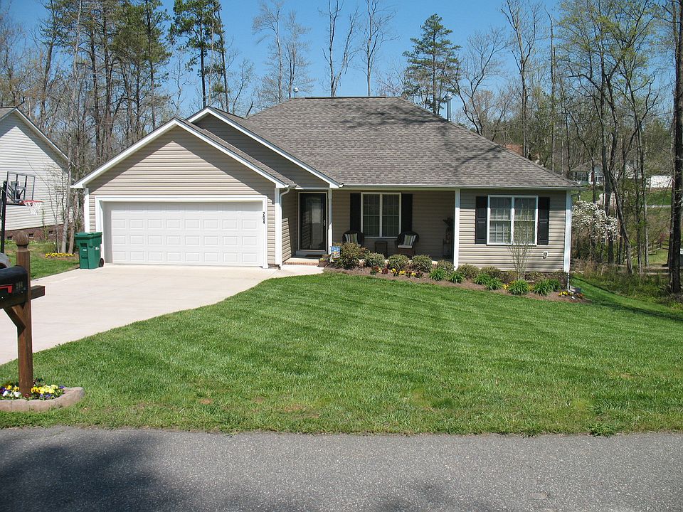 204 Phillip Drive