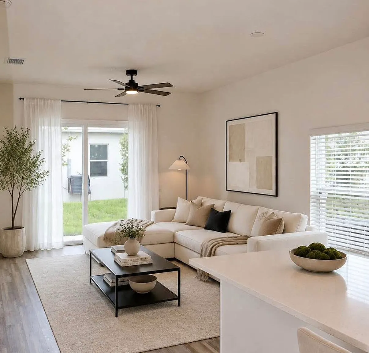 2 bed, 991 sqft, $1,500 — Photo 1