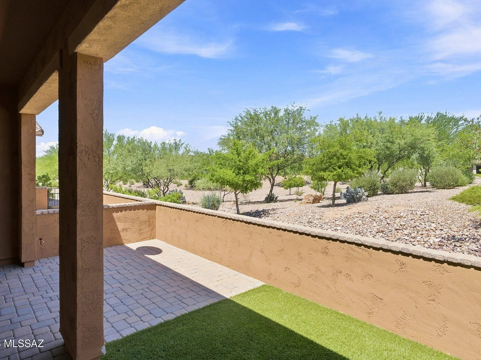 2 bed, 2.0 bath, 1404 sqft, $2,250 — Photo 3