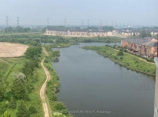 39 New Delhi Dr #823, Markham, ON L3S0E1