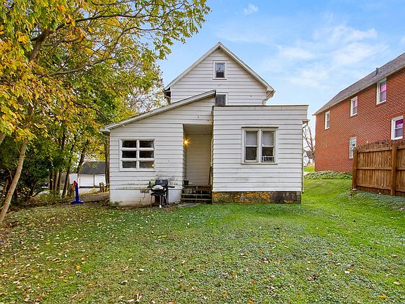 3rd image of 208 Richland Ave