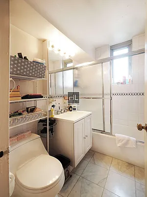 Rented by Highline Residential | media 15