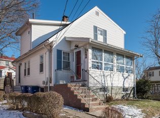 5 Spencer St, Braintree, MA 02184