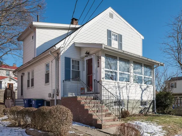 5 Spencer St, Braintree, MA 02184