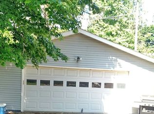 236 7th St NW, New Philadelphia, OH 44663