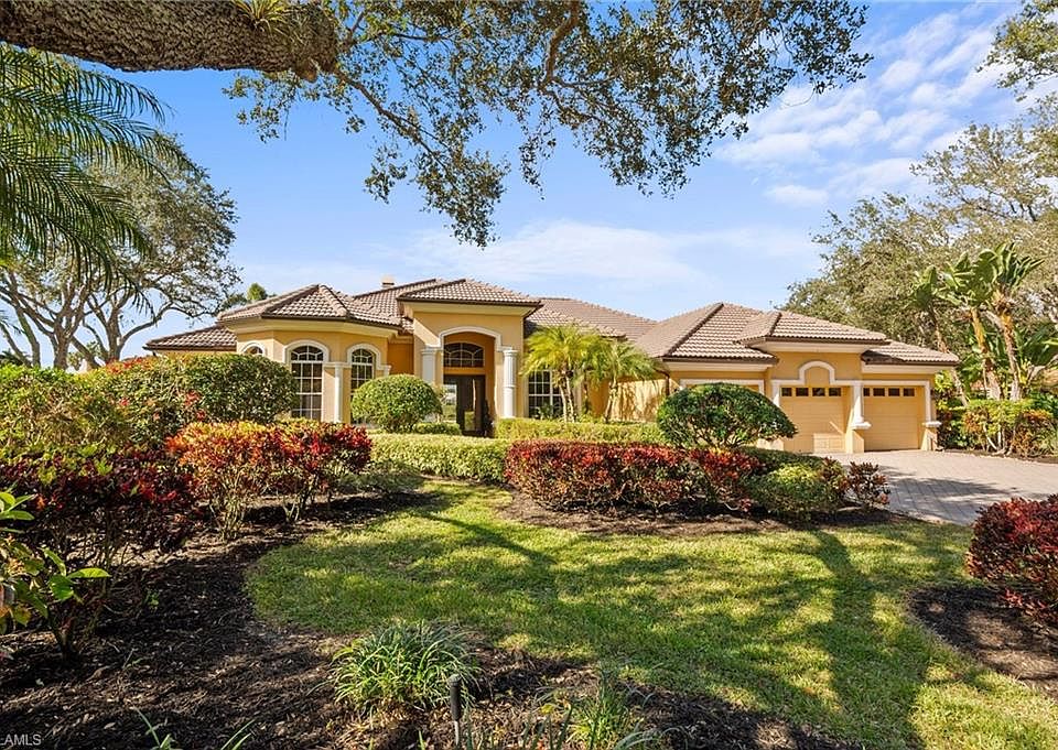 1st image of 527 TERRACINA WAY