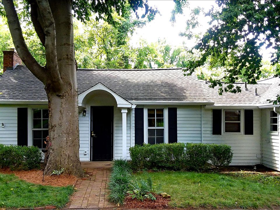 cottage front & entrance
