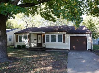 1733 S South Ave, Springfield, MO 65807