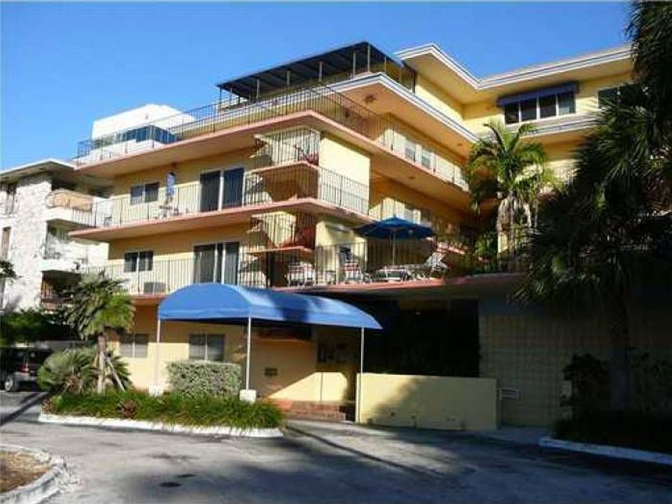 1st image of 2539 S Bayshore Dr