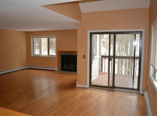 66 Kingfisher Rd #A, Hartford, VT 05047