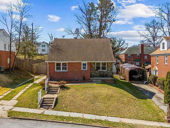 2nd image of 726 Nottingham Rd