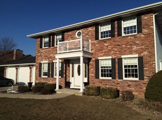 1821 Cardinal Ct, Pontiac, IL 61764