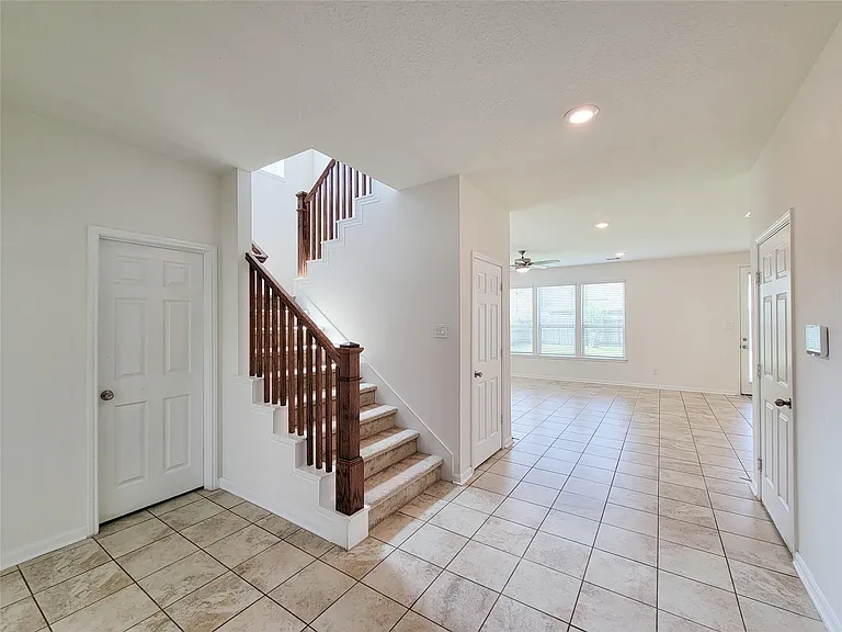 14108 Wedgewood Lakes Ct — Photo 6
