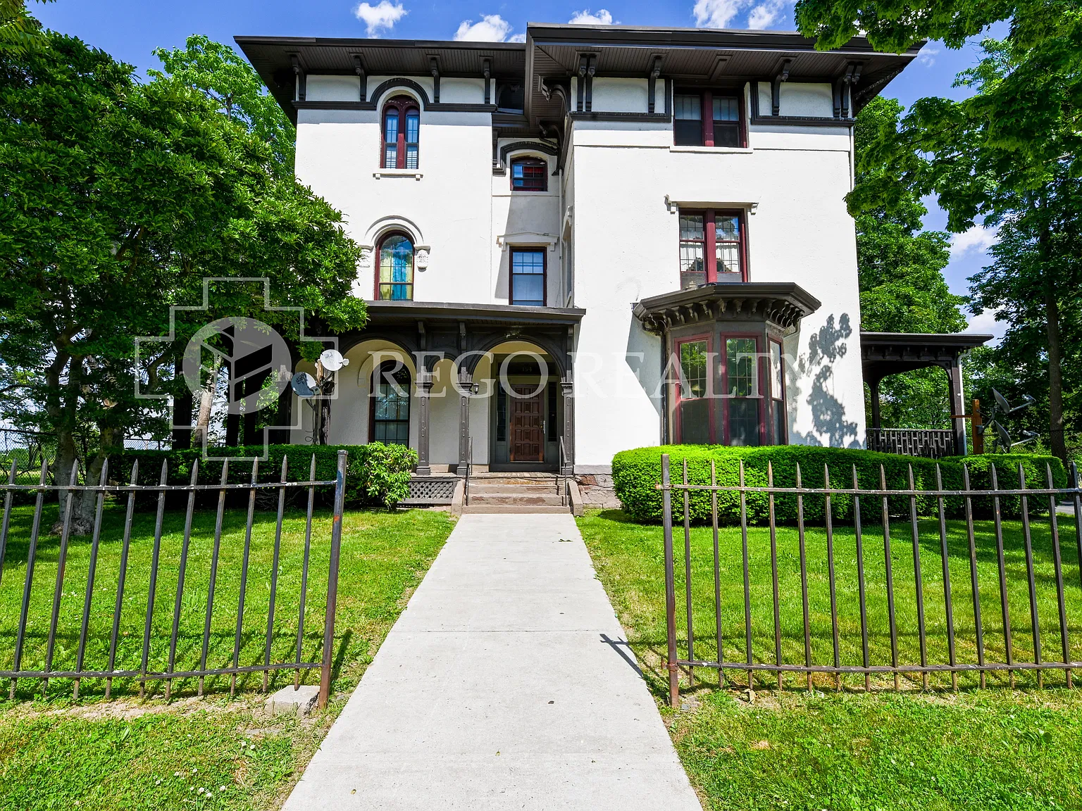 1 bed, $1,350 — Photo 1