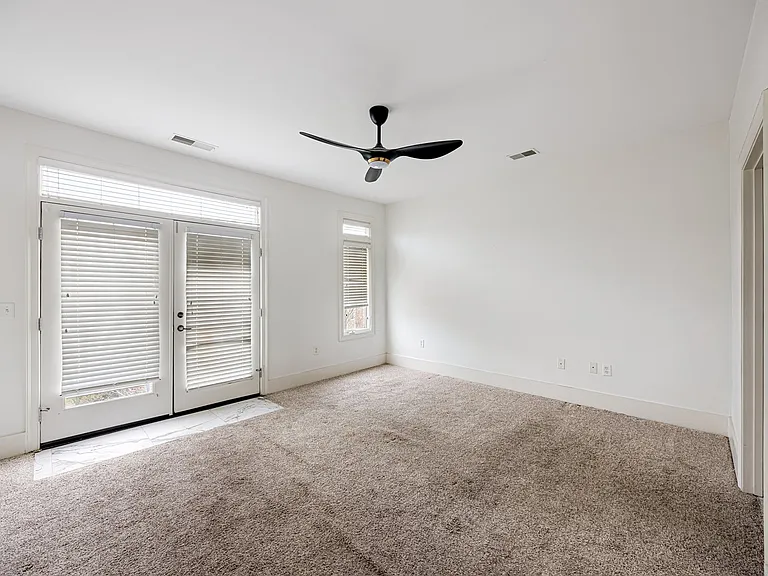 614 Tennessee St #201 — Photo 13
