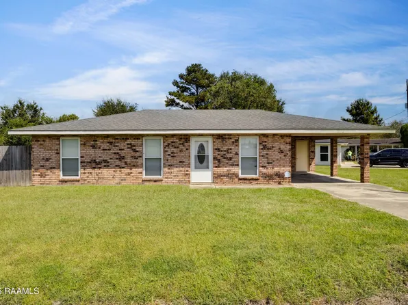 2212 Grand Prairie Rd, New Iberia, LA 70560