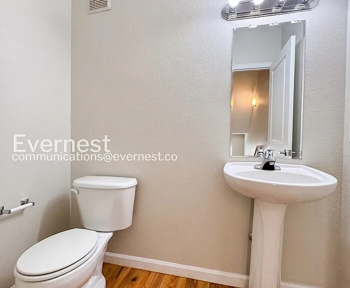 84 Spruce St #405 — Photo 16
