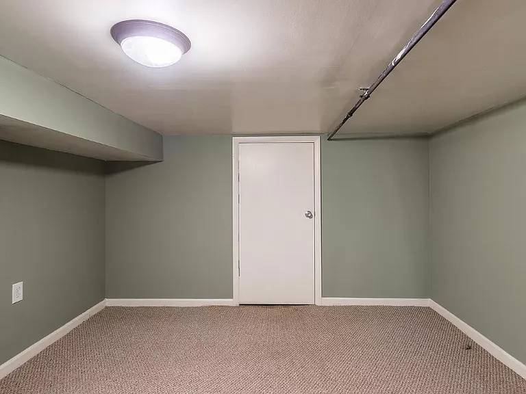 1262 Glyndon Ave — Photo 10
