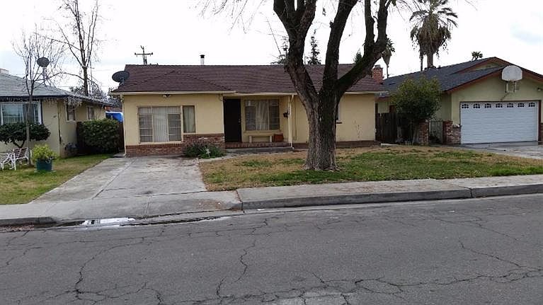 2nd image of 15409 W D St