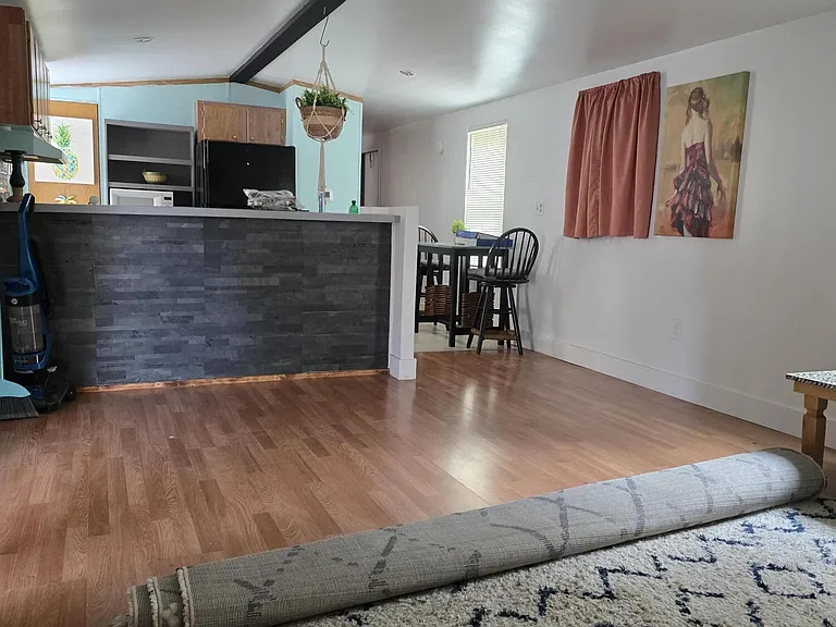 6863 Columbine Dr — Photo 4