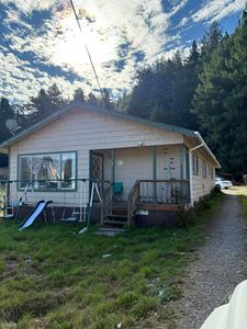 287 Ogle Ave, Rio Dell, CA, 95562