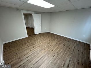 26 & 28 W Main St #2, Newmanstown, PA