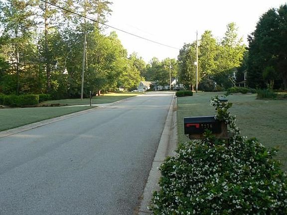 3rd image of 7276 Coral Lake Dr