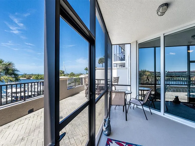 3313 Sunset Key Cir #104 — Photo 47