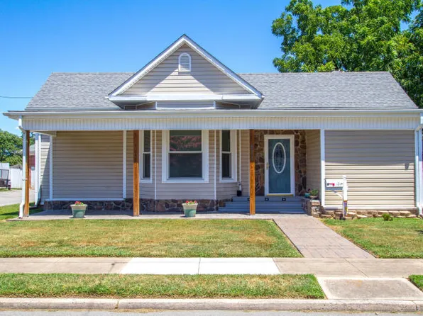 511 Front Ave, Salem, VA 24153