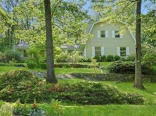 30 Cottonwood Ln, Briarcliff Manor, NY 10510