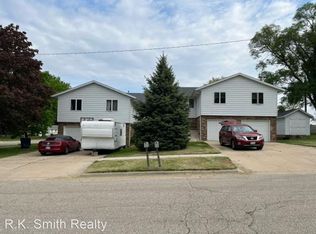 1616 Wolcott St, Janesville, WI 53546