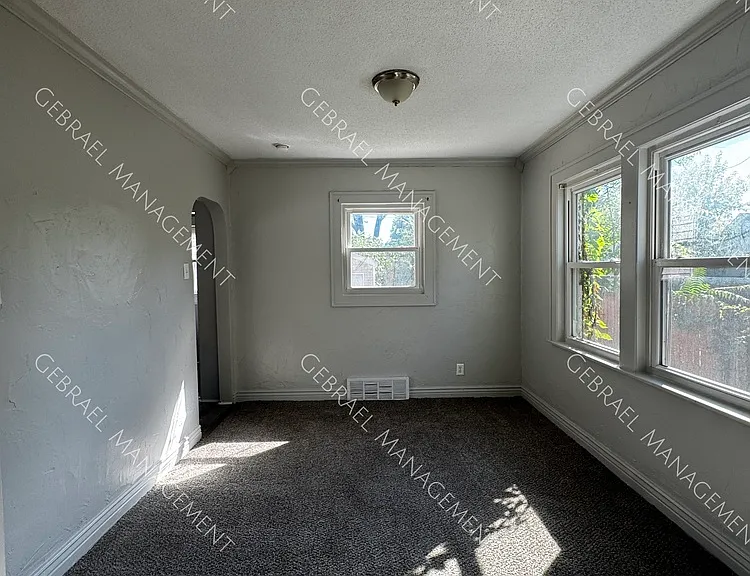 2013 Joliet St — Photo 12