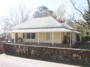 1639 Oak St NE, Conyers, GA 30012