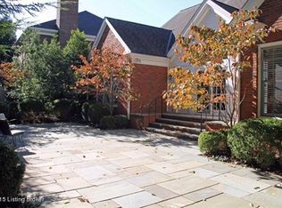 213 Coralberry Rd, Louisville, KY 40207