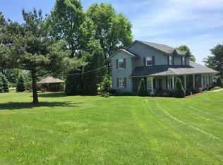 4452 Manchester Ave SW, Navarre, OH 44662