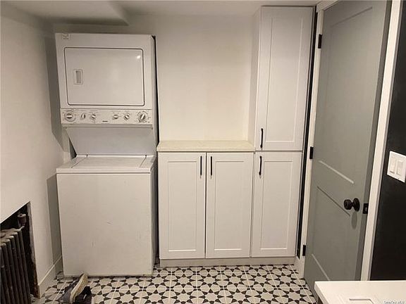 2nd image of 109 Atlantic Ave #L