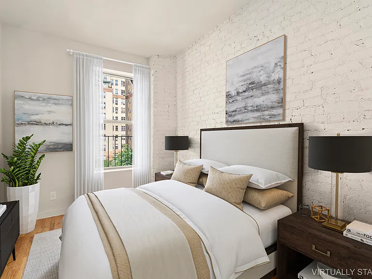 229 E 21st St #5 — Photo 9