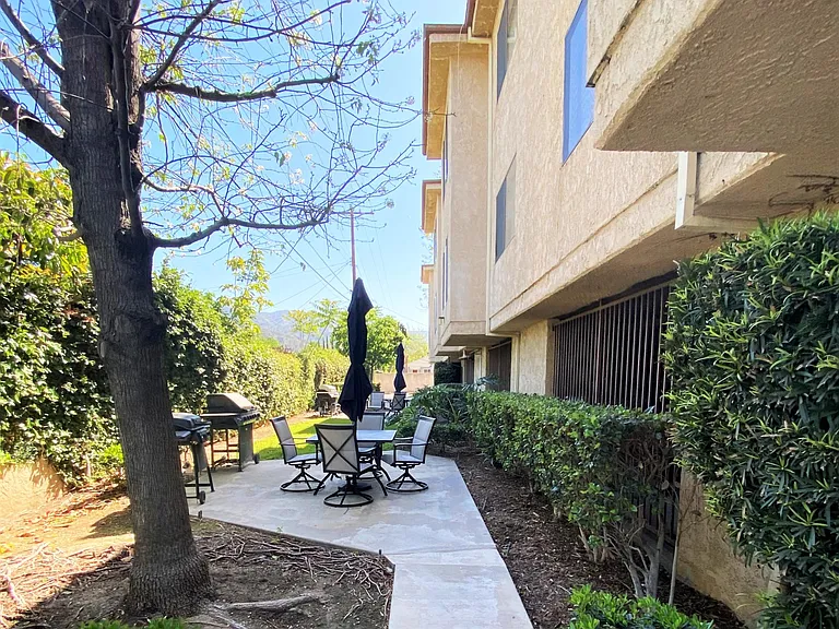 BBQ, Seating Area