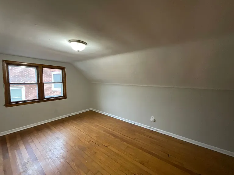 11013 Lincoln Ave — Photo 22